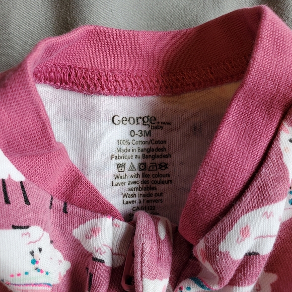 Llama Sleeper 0-3 months - Picture 2 of 3